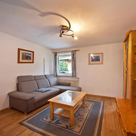 Haus St. Christoph Apartment *