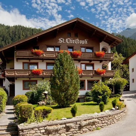 Haus St. Christoph Apartment Mayrhofen
